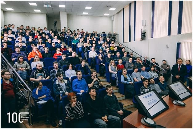 Лекция о крупногабаритных механических системах космических аппаратов в СибГУ им. М.Ф. Решетнева