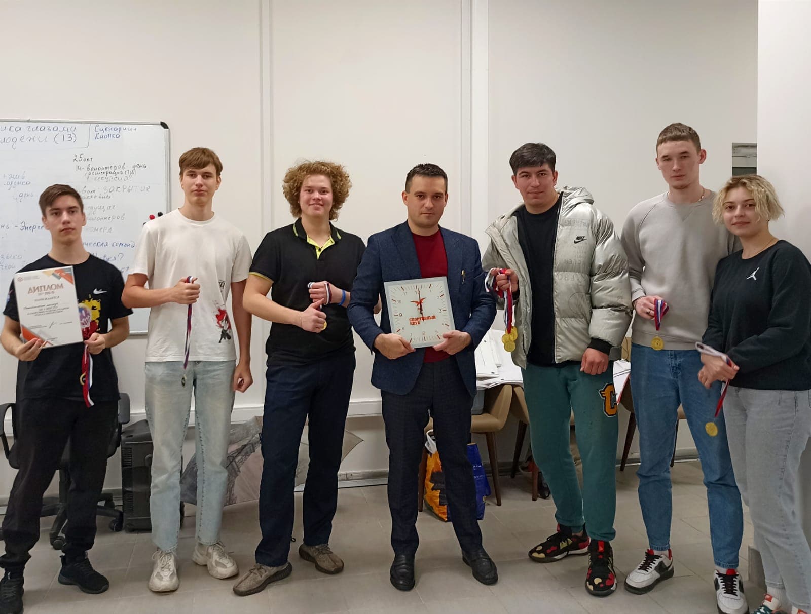 Праздник "День спорта СФУ": команда Политехнического института заняла призовое место