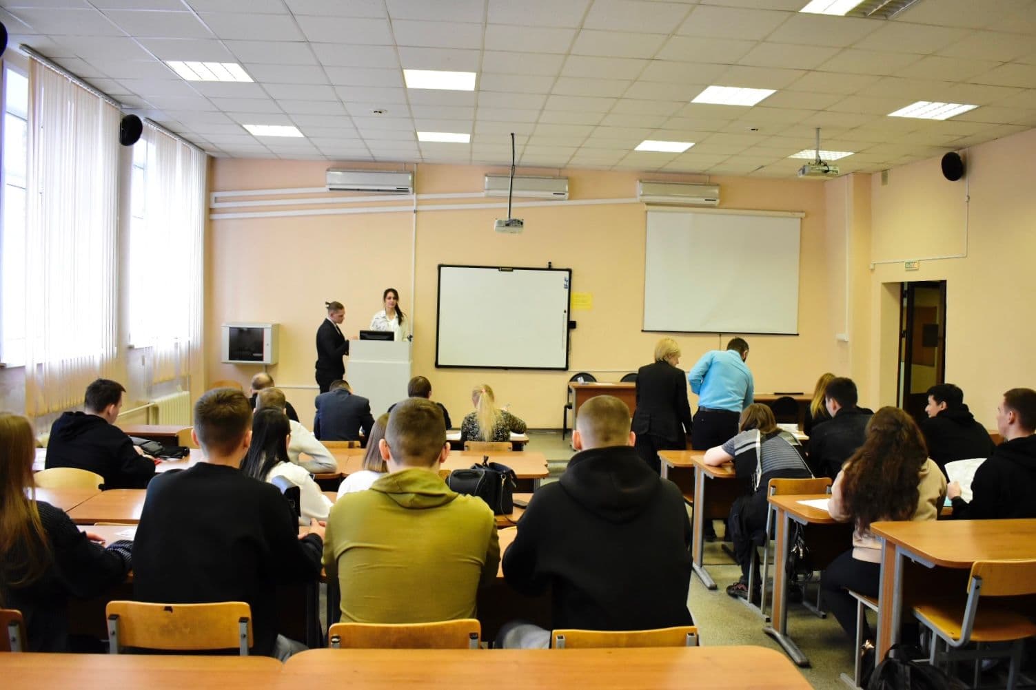 Студенты Политехнического института Сибирского федерального университета успешно представили решения