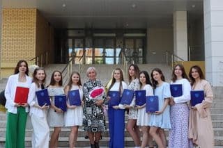 Торжественное вручение дипломов выпускникам 2023 года