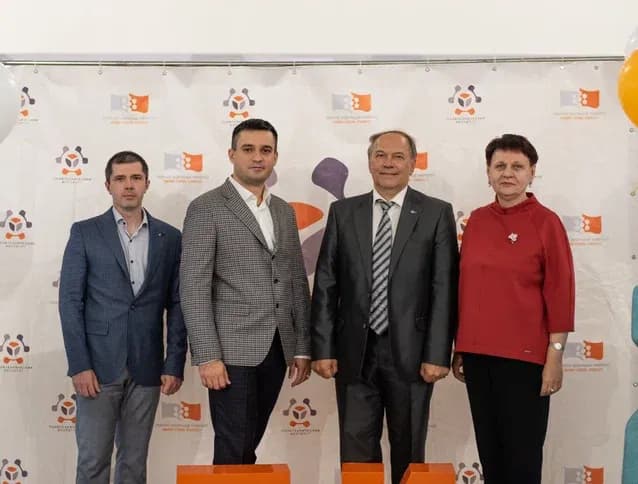 Торжественная линейка в ПИ СФУ