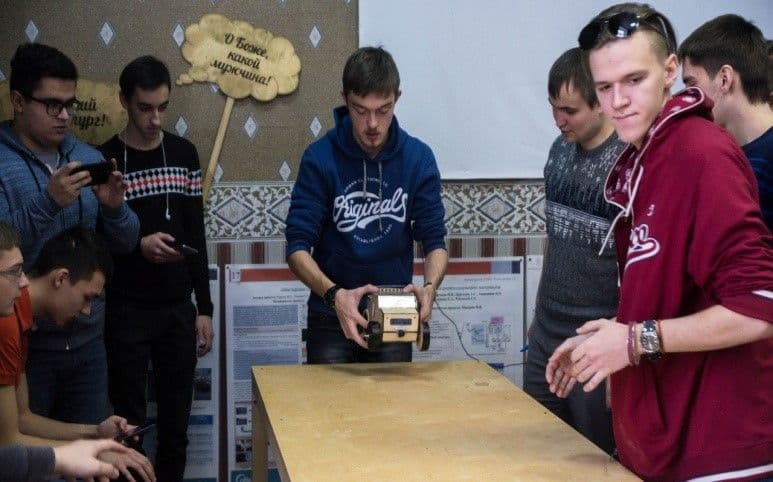 Финал чемпионата первокурсников CDIO "Инженерный старт 2017": студенты создают инженерные объекты