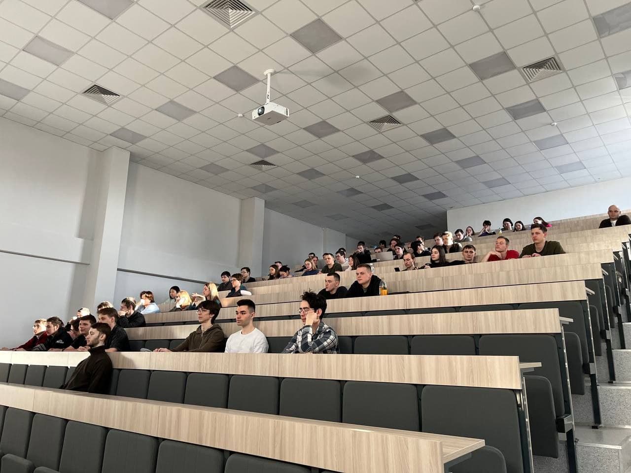 Изображение без описания