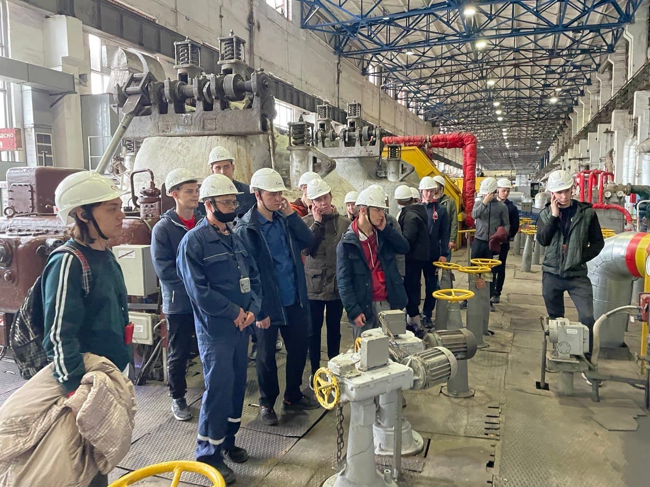 Студенты СФУ изучают производство на Красноярской ТЭЦ-1