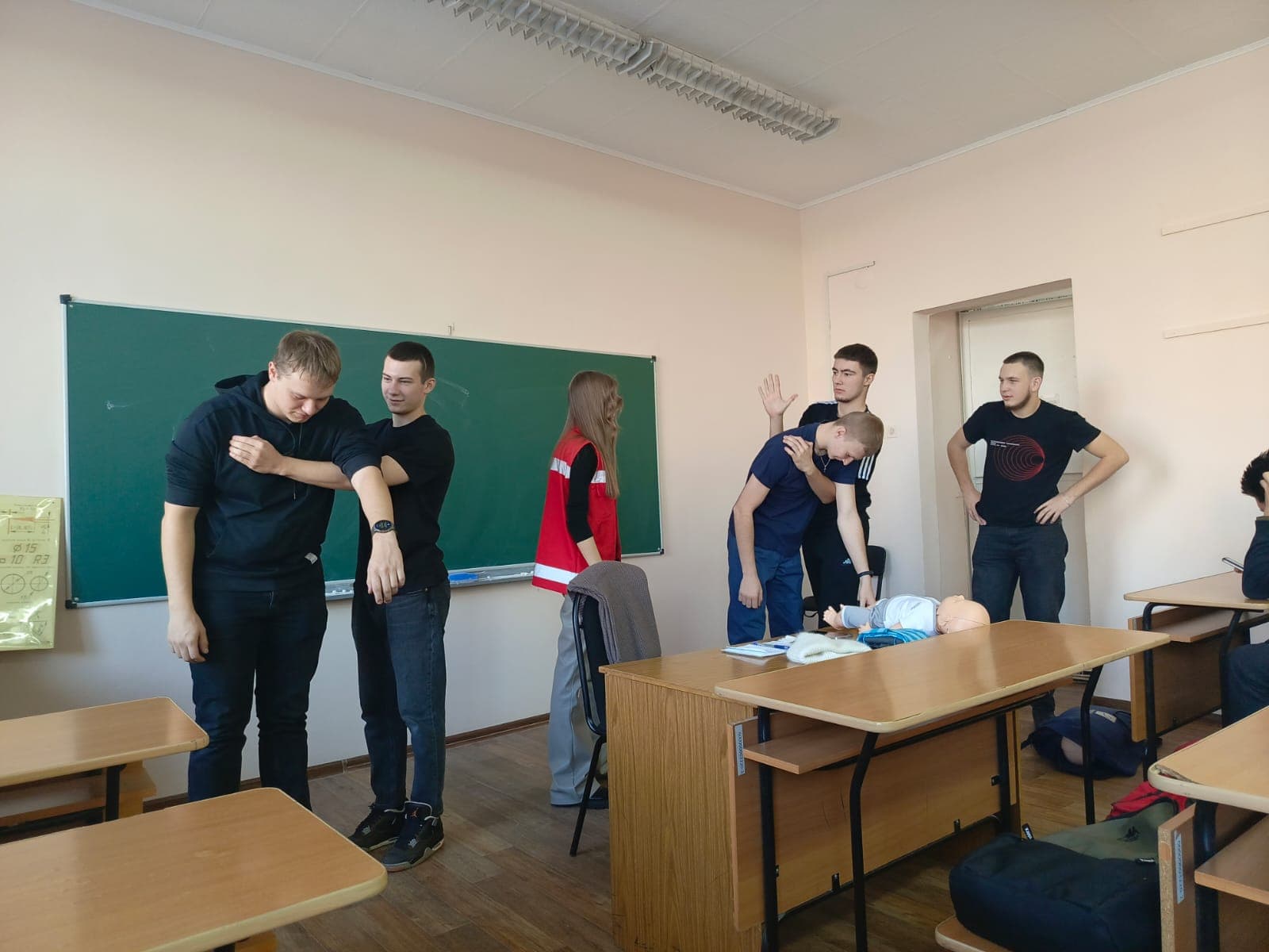 Мастер класс по обучению первой помощи