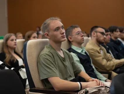 Торжественная линейка в ПИ СФУ