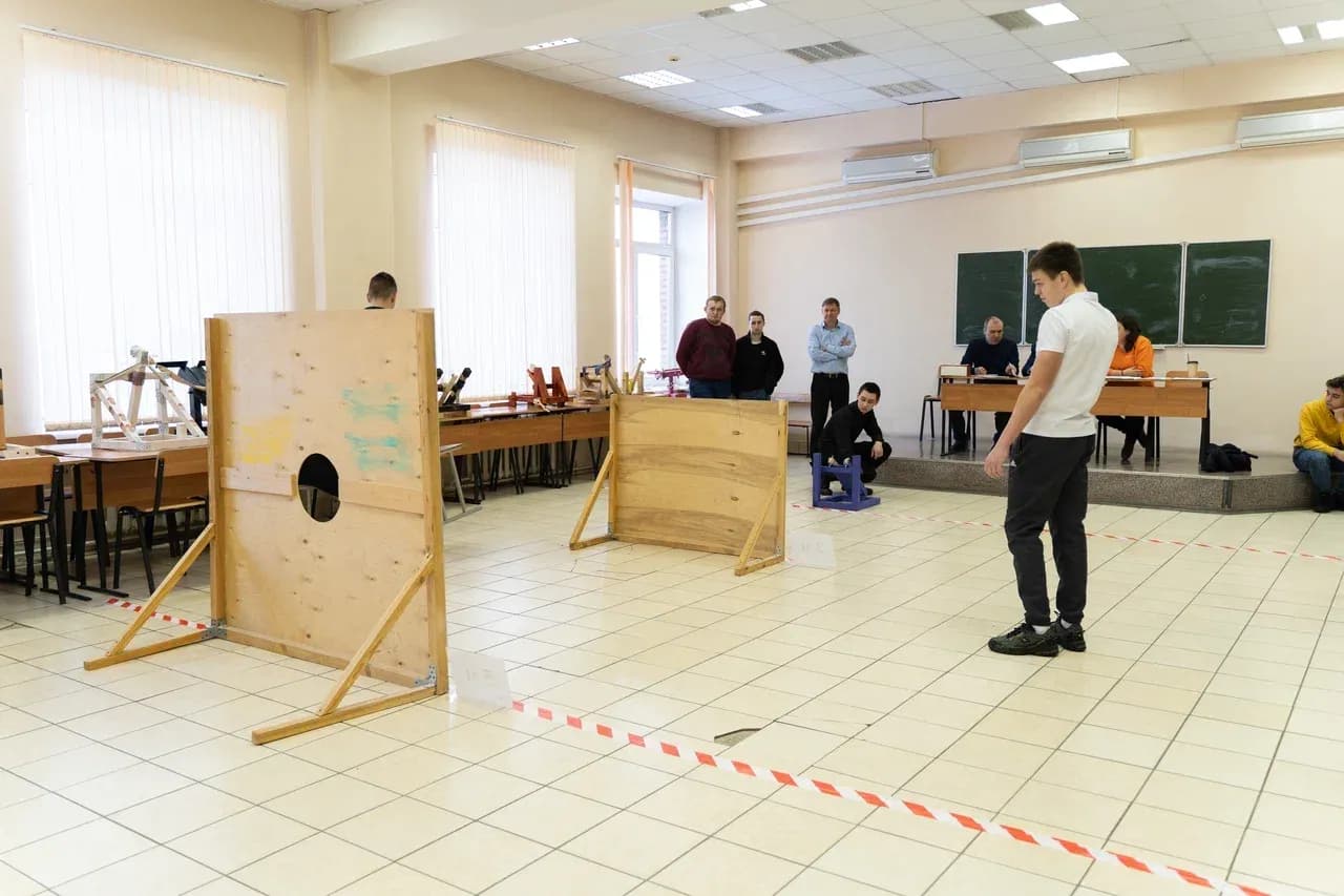 Финал учебного модуля "Инженерный старт" на базе Института цветных металлов СФУ