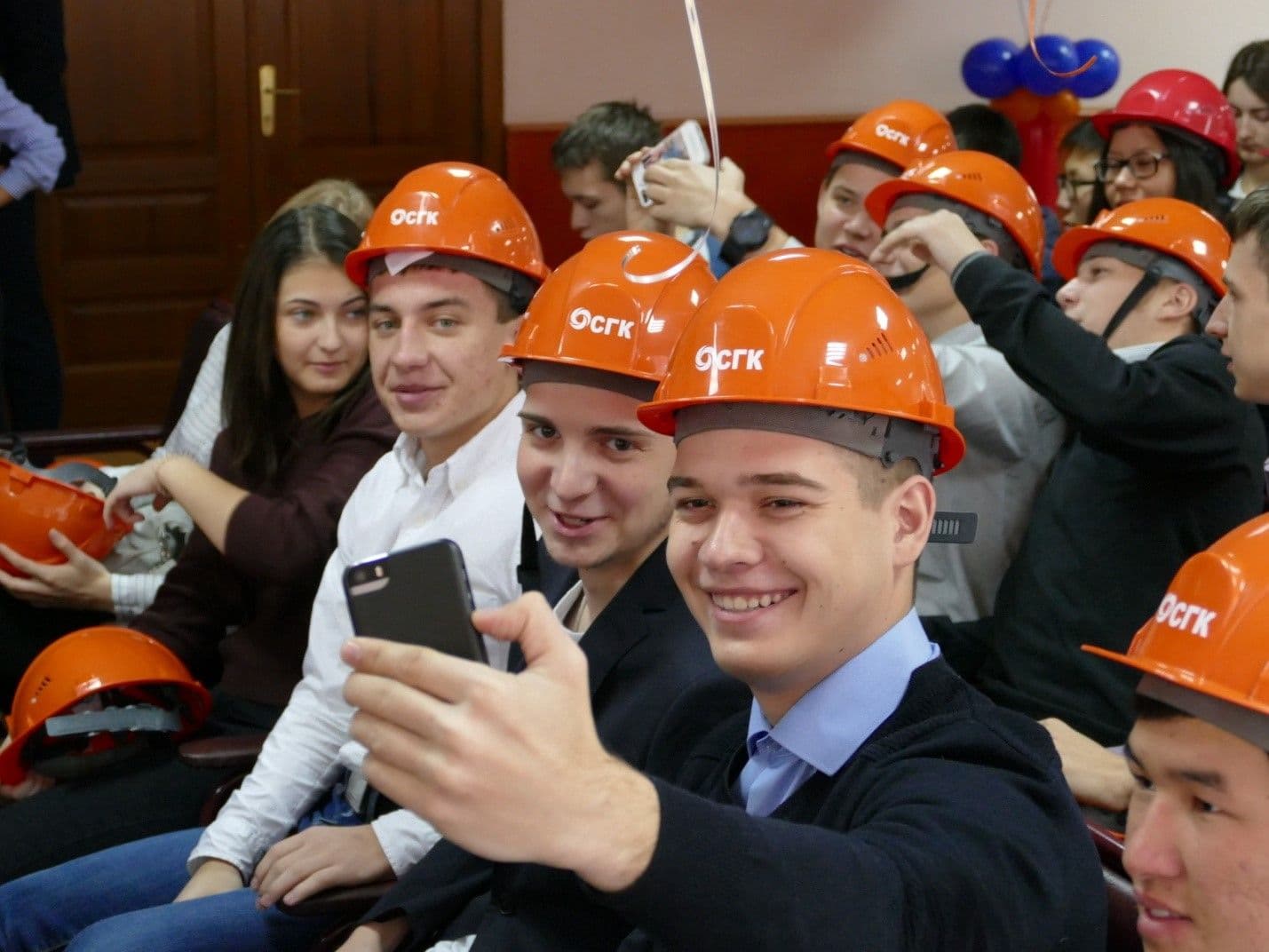 Посвящение первокурсников-теплоэнергетиков на Красноярской ТЭЦ-2