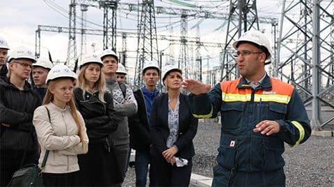 Студенты СФУ посетили самую современную подстанцию Красноярска
